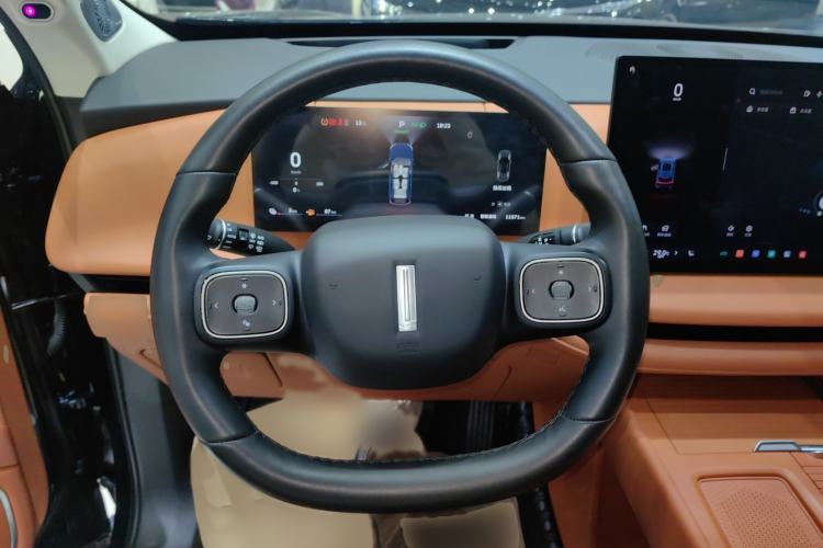 Used Wey Lanshan 2025 Four-Wheel Drive Max Steering Wheel