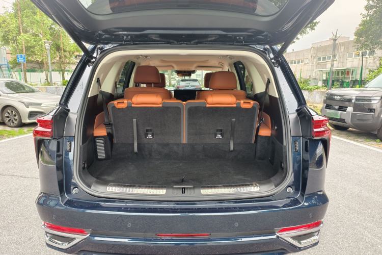 Used Wey Lanshan 2025 Four-Wheel Drive Max Trunk