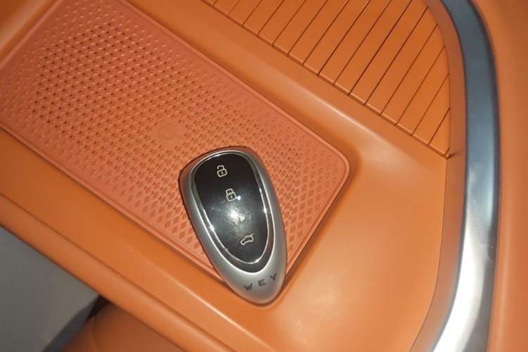 Used Wey Lanshan 2025 Four-Wheel Drive Max Vehicle Key