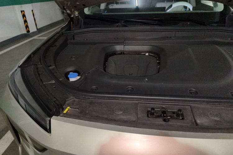 Used Wey Lanshan 2025 Four-Wheel Drive Max Engine Bay Right