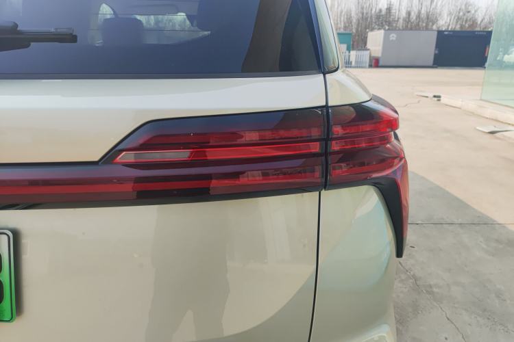 Used Wey Lanshan 2025 Four-Wheel Drive Max Exterior 3