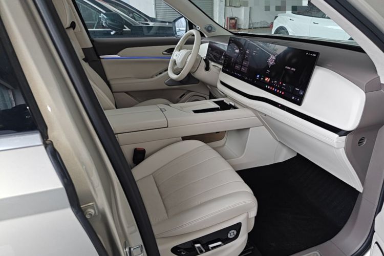 Used Wey Lanshan 2025 Four-Wheel Drive Max Right Front Seat