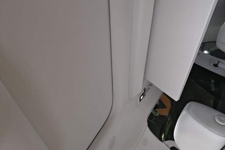 Used Wey Lanshan 2025 Four-Wheel Drive Max Headliner
