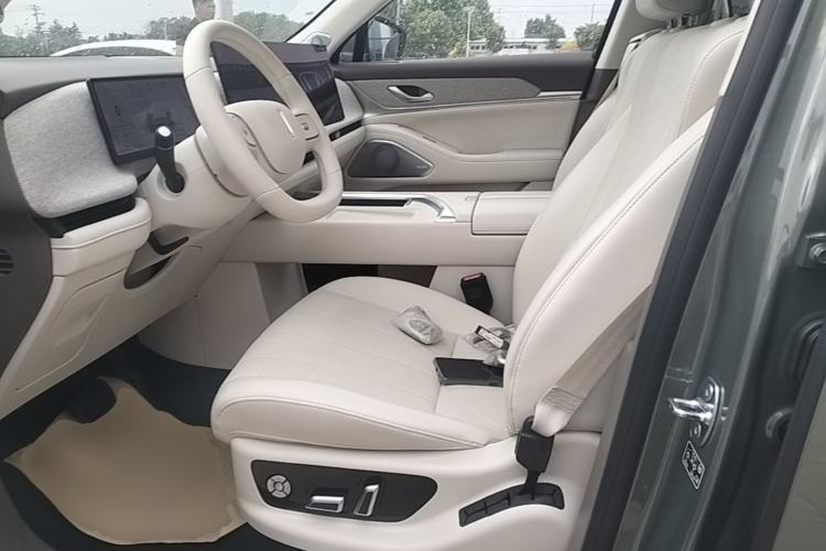 Used Wey Lanshan 2025 Four-Wheel Drive Ultra Left Front Seat