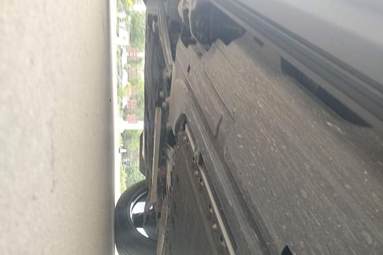Used Wey Lanshan 2025 Four-Wheel Drive Ultra Left Side Sill
