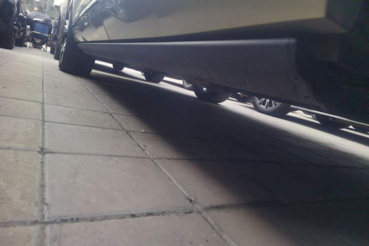Used Wey Lanshan 2025 Four-Wheel Drive Max Left Side Sill