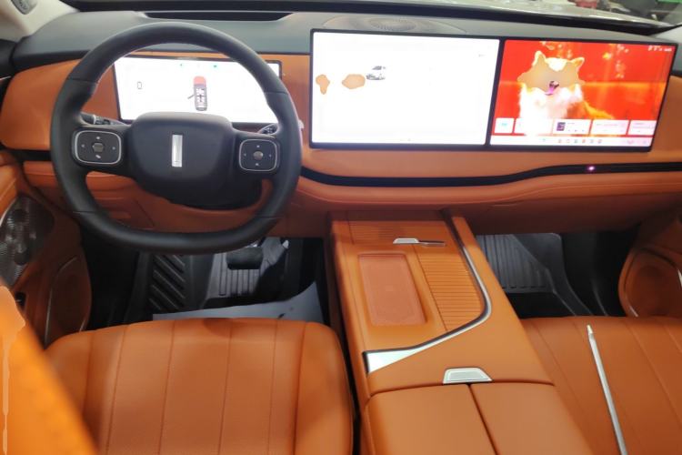 Used Wey Lanshan 2025 Four-Wheel Drive Ultra Center Console