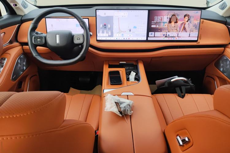 Used Wey Lanshan 2025 Four-Wheel Drive Ultra Center Console