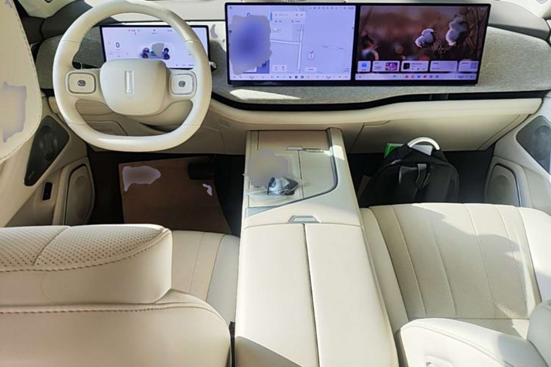 Used Wey Lanshan 2025 Four-Wheel Drive Ultra Center Console