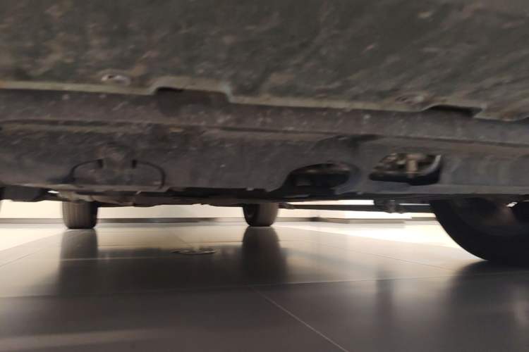 Used Wey Lanshan 2025 Four-Wheel Drive Max Chassis Front