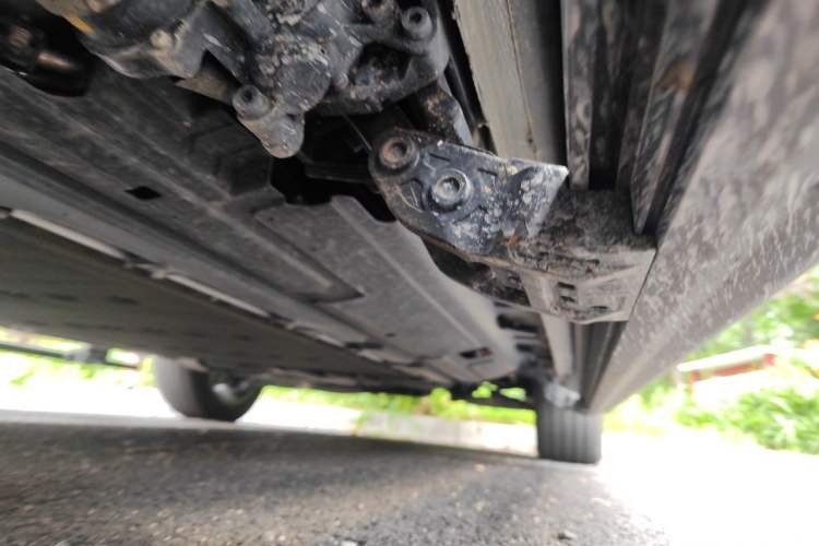 Used Wey Lanshan 2025 Four-Wheel Drive Max Chassis Front Left