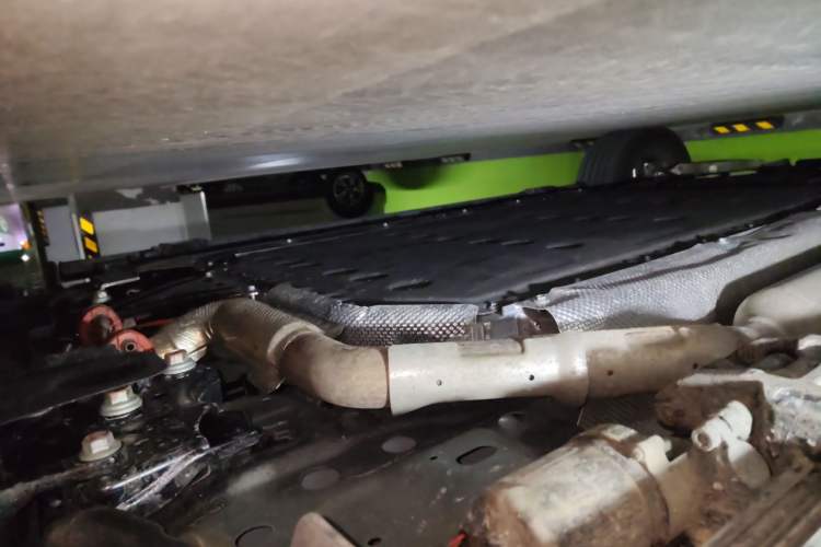 Used Wey Lanshan 2025 Four-Wheel Drive Max Chassis Front Right