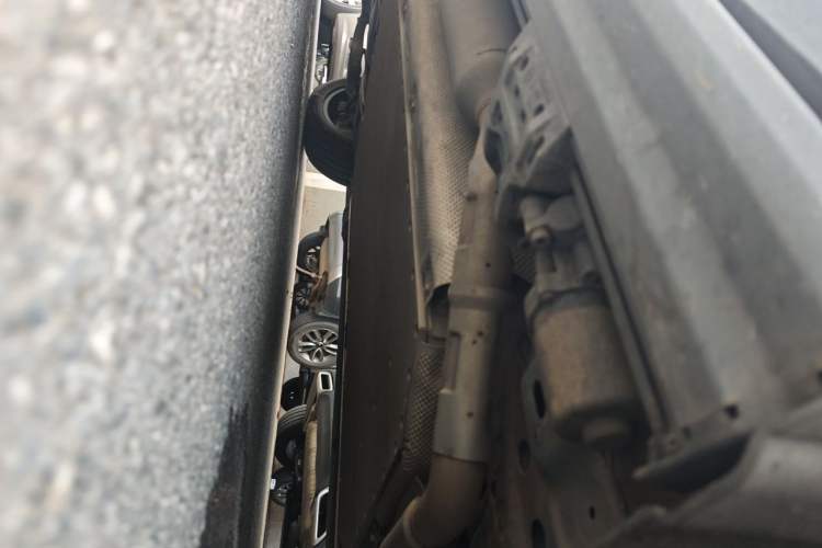Used Wey Lanshan 2025 Four-Wheel Drive Max Chassis Front Right