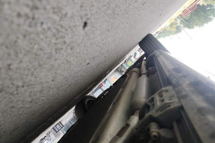 Used Wey Lanshan 2025 Four-Wheel Drive Max Chassis Front Right