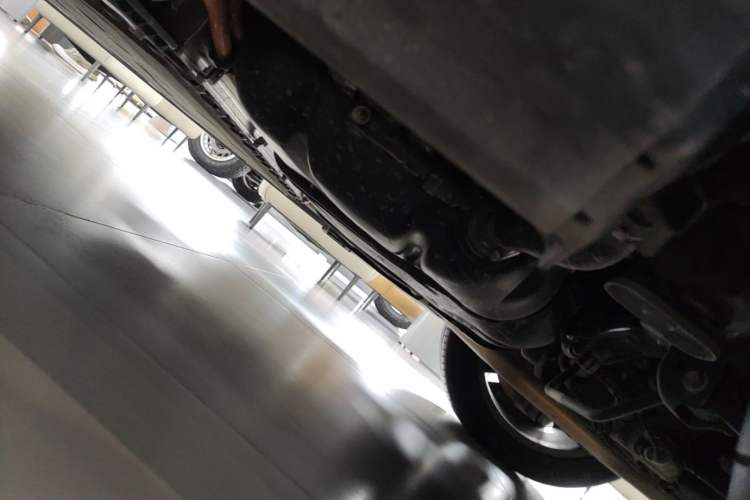 Used Wey Lanshan 2025 Four-Wheel Drive Ultra Chassis Rear Left