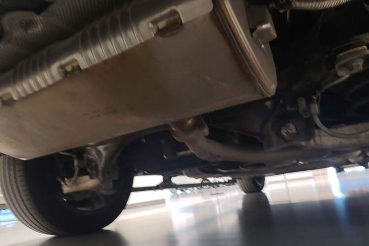 Used Wey Lanshan 2025 Four-Wheel Drive Max Chassis Rear Right