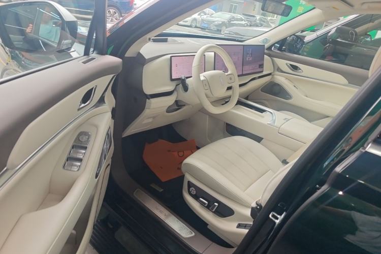 Used Wey Lanshan 2025 Four-Wheel Drive Max Driver Seat