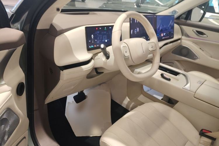 Used Wey Lanshan 2025 Four-Wheel Drive Max Driver Seat