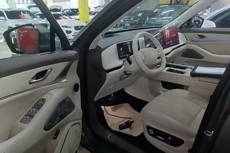 Used Wey Lanshan 2025 Four-Wheel Drive Ultra Driver Seat