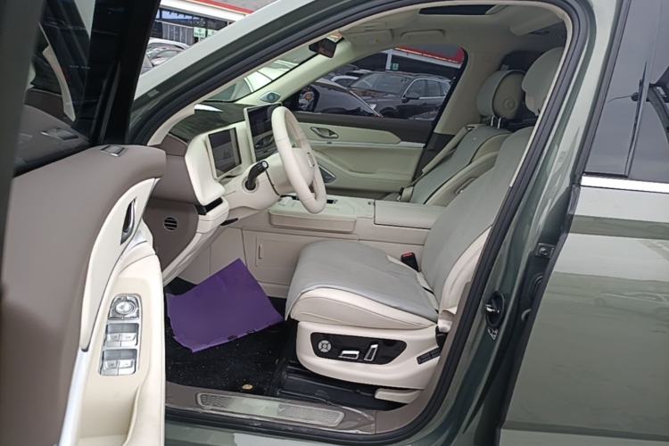 Used Wey Lanshan 2025 Four-Wheel Drive Max Driver Seat
