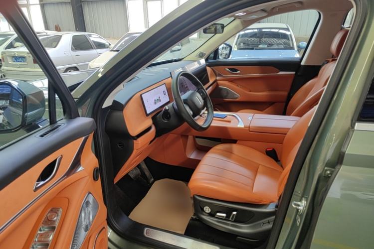 Used Wey Lanshan 2025 Four-Wheel Drive Ultra Driver Seat