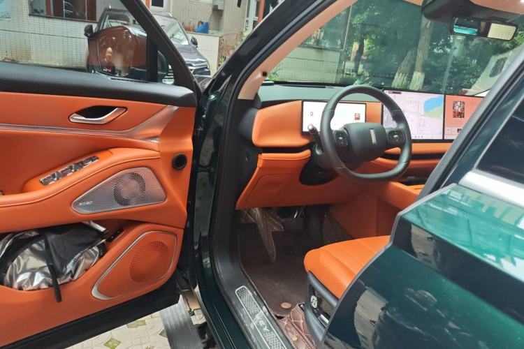 Used Wey Lanshan 2025 Four-Wheel Drive Max Driver Seat