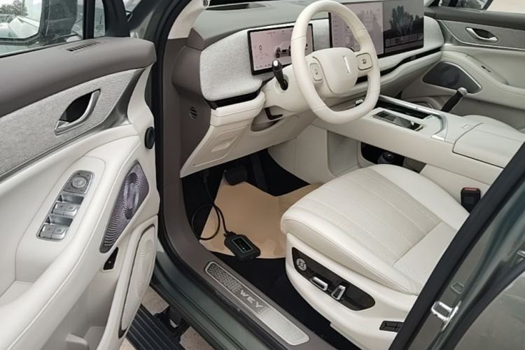 Used Wey Lanshan 2025 Four-Wheel Drive Ultra Driver Seat