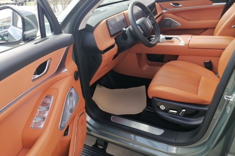 Used Wey Lanshan 2025 Four-Wheel Drive Ultra Driver Seat