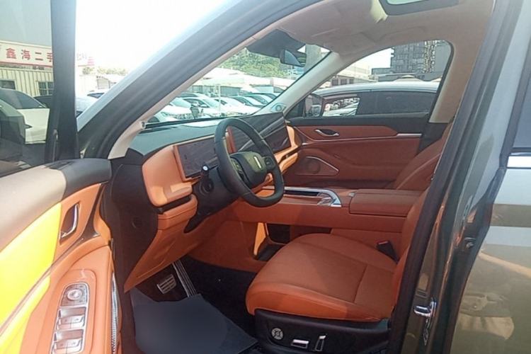 Used Wey Lanshan 2025 Four-Wheel Drive Max Driver Seat