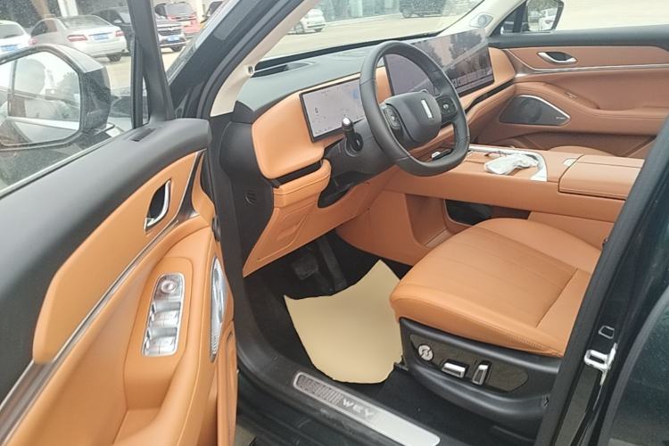 Used Wey Lanshan 2025 Four-Wheel Drive Max Driver Seat
