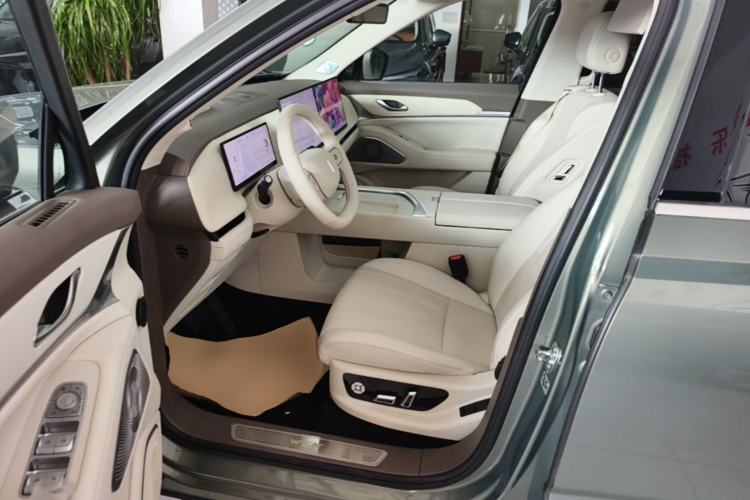 Used Wey Lanshan 2025 Four-Wheel Drive Max Driver Seat