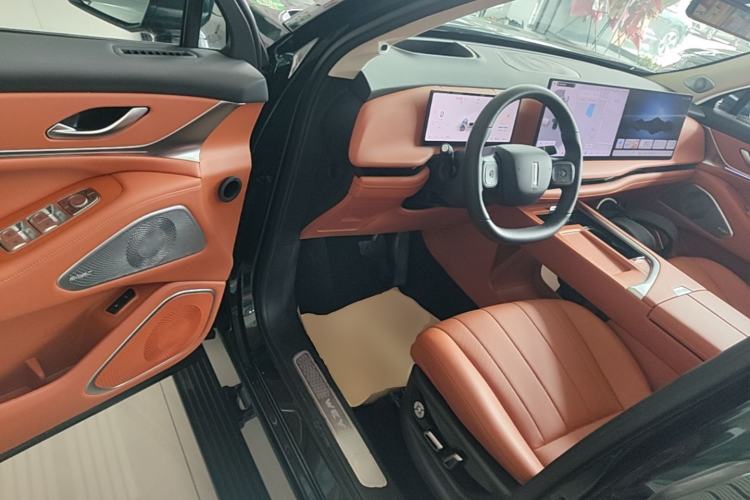Used Wey Lanshan 2025 Four-Wheel Drive Max Driver Seat