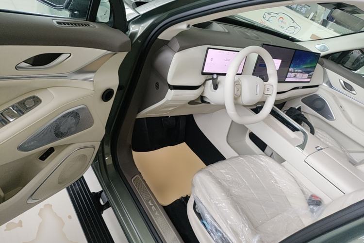 Used Wey Lanshan 2025 Four-Wheel Drive Max Driver Seat