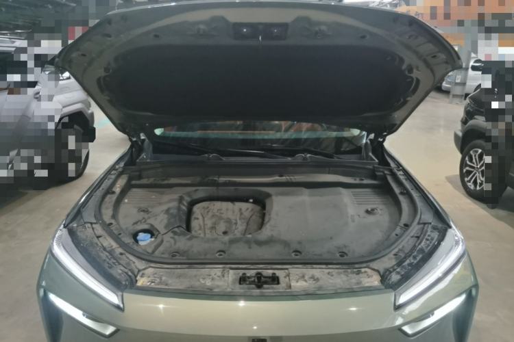 Used Wey Lanshan 2025 Four-Wheel Drive Max Engine Bay