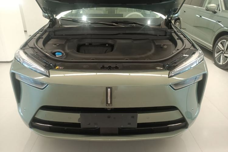 Used Wey Lanshan 2025 Four-Wheel Drive Max Engine Bay