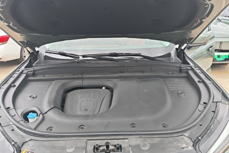 Used Wey Lanshan 2025 Four-Wheel Drive Ultra Engine Bay