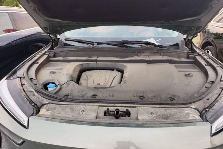 Used Wey Lanshan 2025 Four-Wheel Drive Ultra Engine Bay