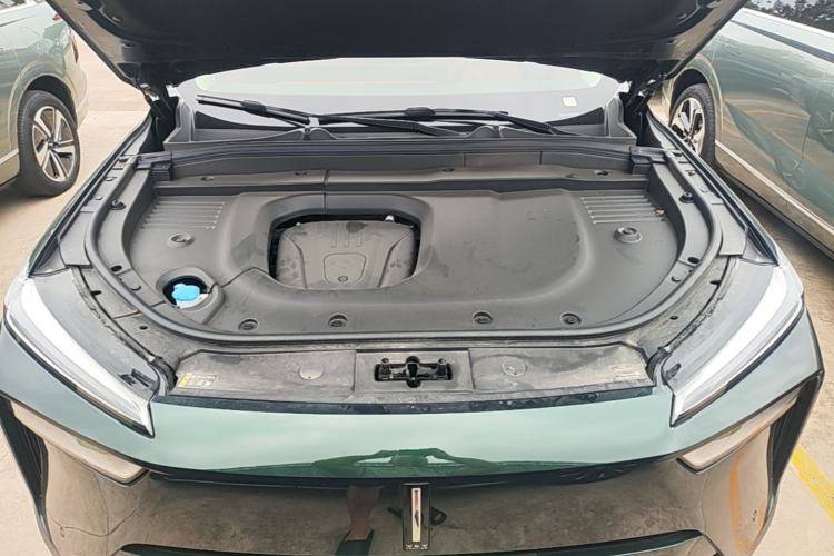 Used Wey Lanshan 2025 Four-Wheel Drive Max Engine Bay
