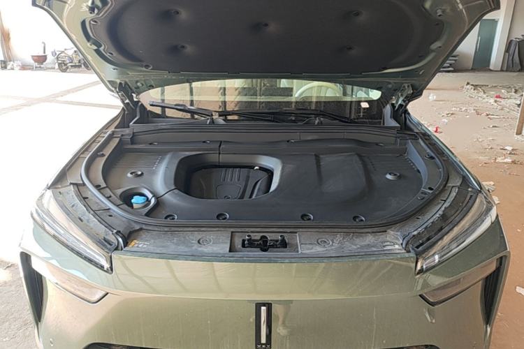 Used Wey Lanshan 2025 Four-Wheel Drive Ultra Engine Bay