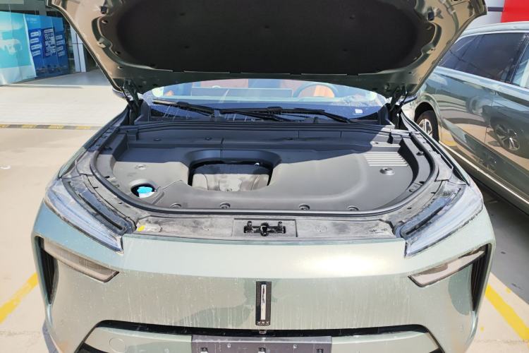 Used Wey Lanshan 2025 Four-Wheel Drive Ultra Engine Bay