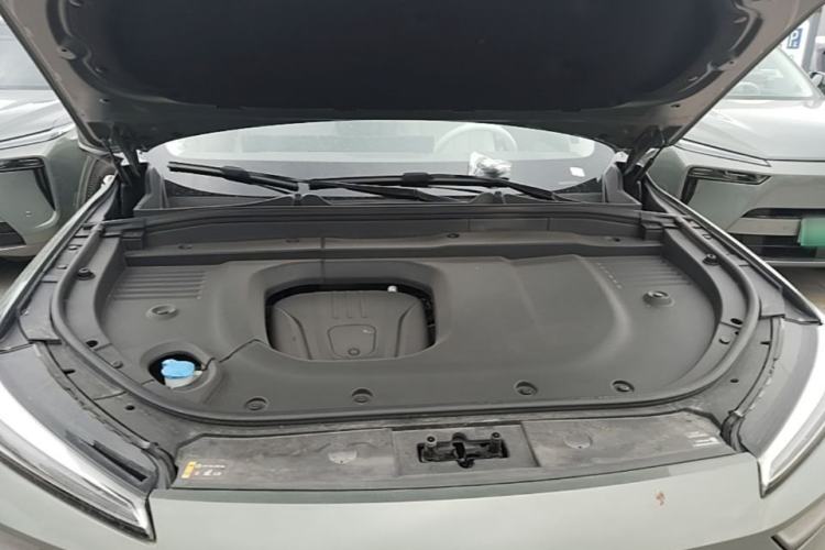 Used Wey Lanshan 2025 Four-Wheel Drive Ultra Engine Bay