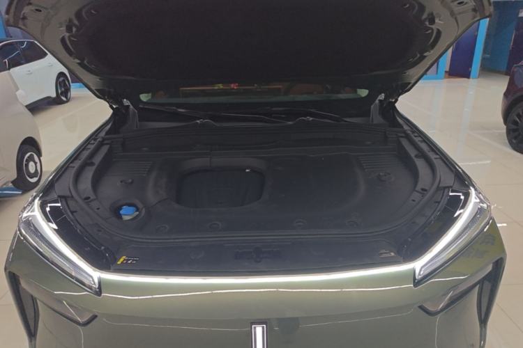 Used Wey Lanshan 2025 Four-Wheel Drive Ultra Engine Bay