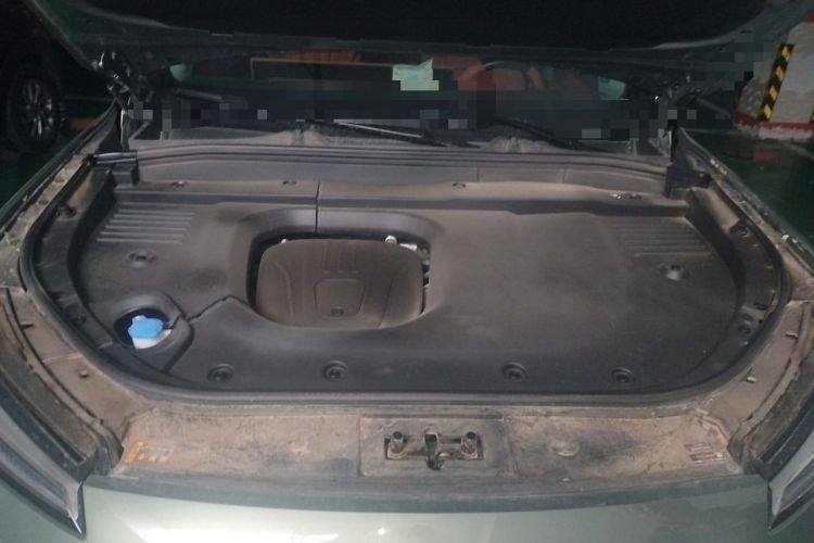 Used Wey Lanshan 2025 Four-Wheel Drive Max Engine Bay
