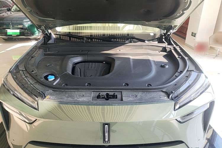 Used Wey Lanshan 2025 Four-Wheel Drive Ultra Engine Bay
