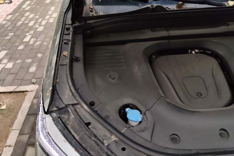 Used Wey Lanshan 2025 Four-Wheel Drive Max Engine Bay Right