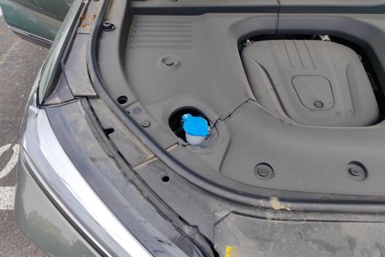Used Wey Lanshan 2025 Four-Wheel Drive Max Engine Bay Right