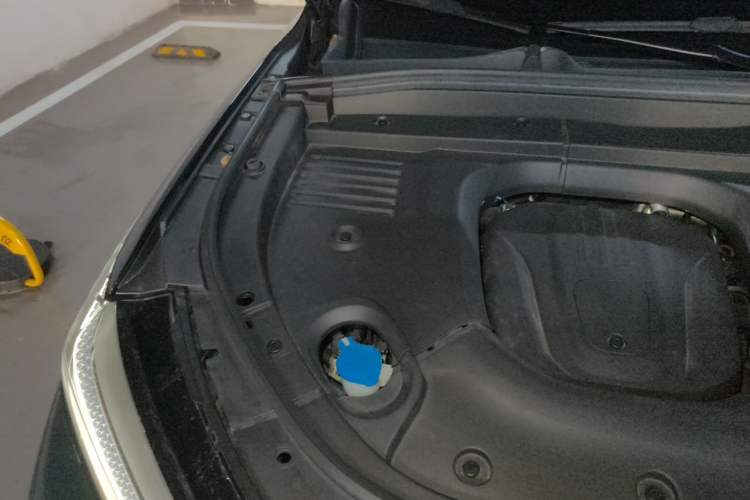 Used Wey Lanshan 2025 Four-Wheel Drive Ultra Engine Bay Right