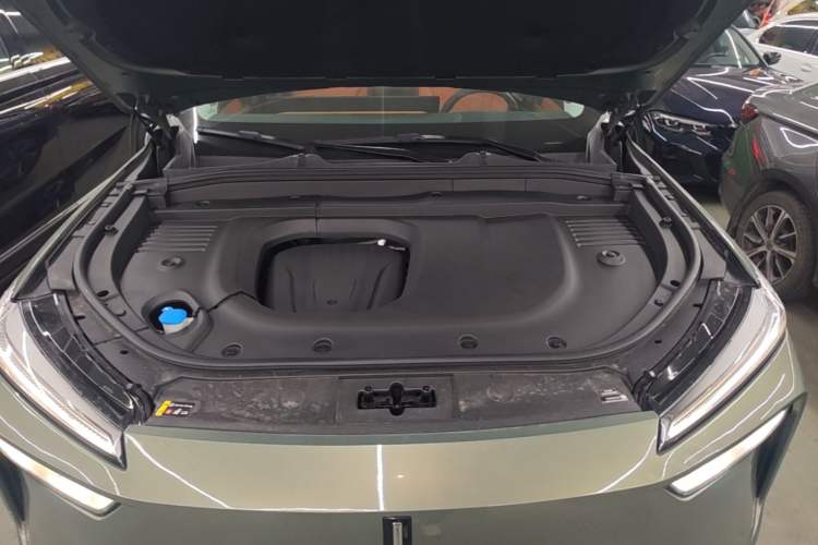 Used Wey Lanshan 2025 Four-Wheel Drive Ultra Engine Bay