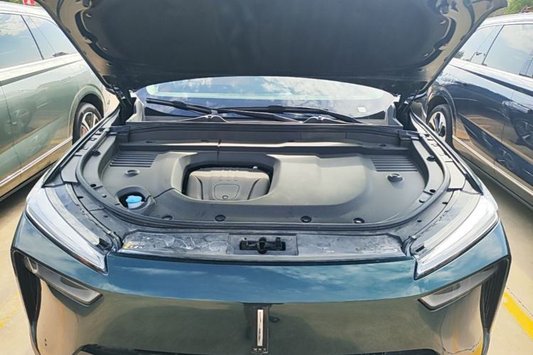 Used Wey Lanshan 2025 Four-Wheel Drive Max Engine Bay