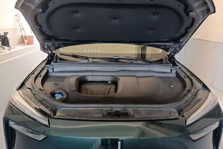 Used Wey Lanshan 2025 Four-Wheel Drive Max Engine Bay
